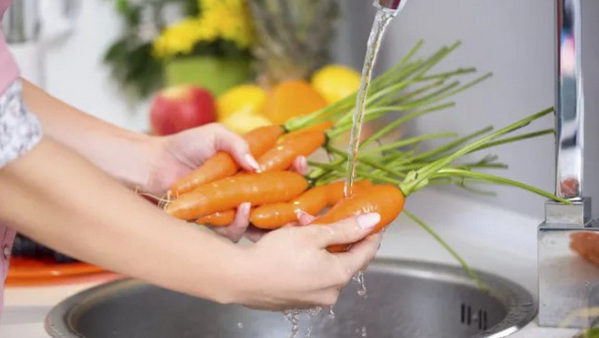 rửa rau ăn củ đúng cách