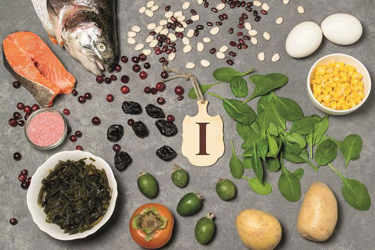 me-bau-nen-an-gi-de-con-thong-minh-phat-trien-tri-nao